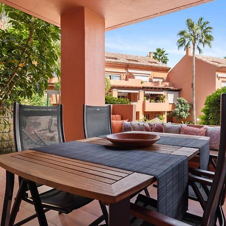 La Fragata Estepona Port Экстерьер фото